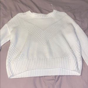 Simplistic yet adorable sweater!!!!!
